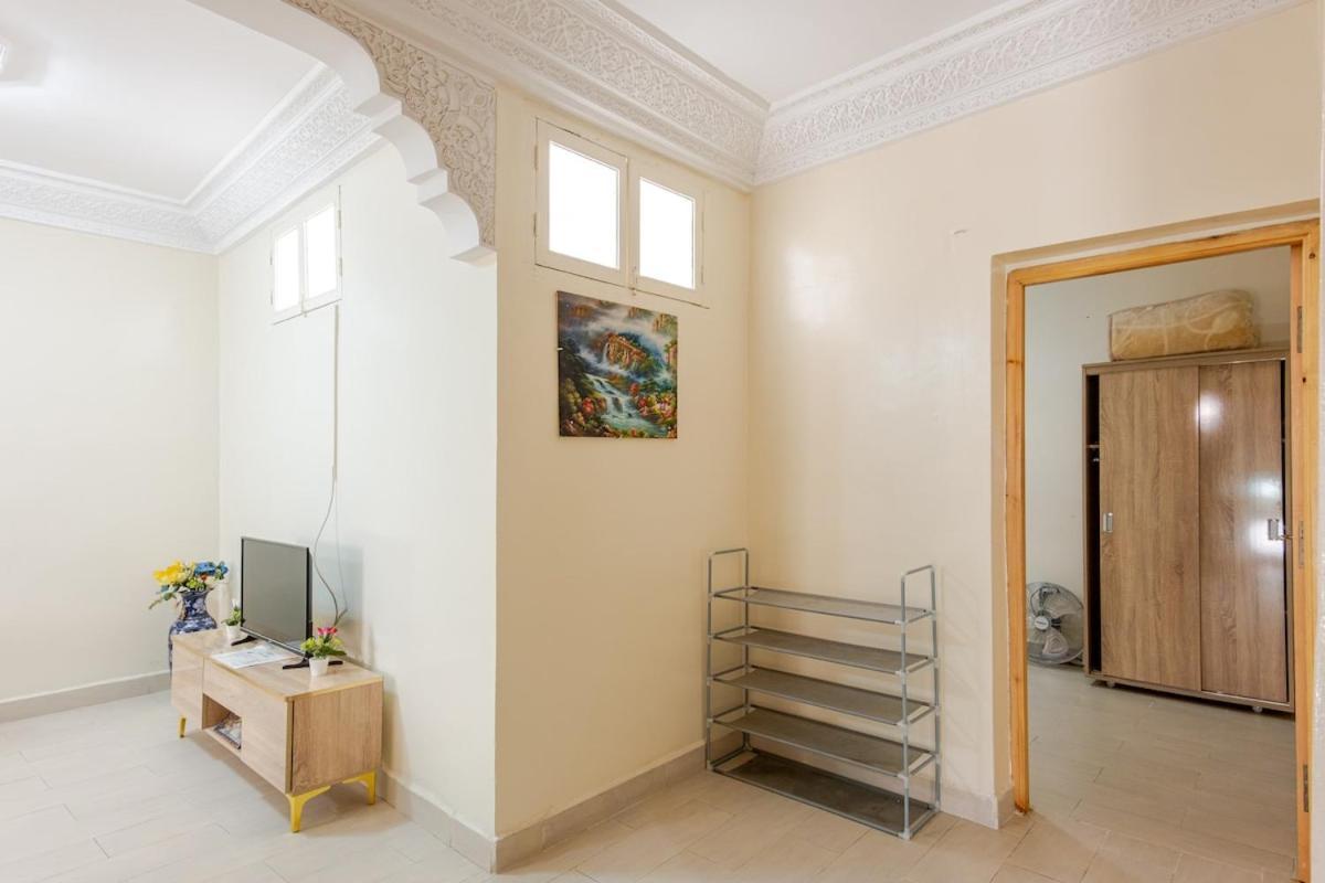 Appartement Spacieux Center With Rooftop Agadir